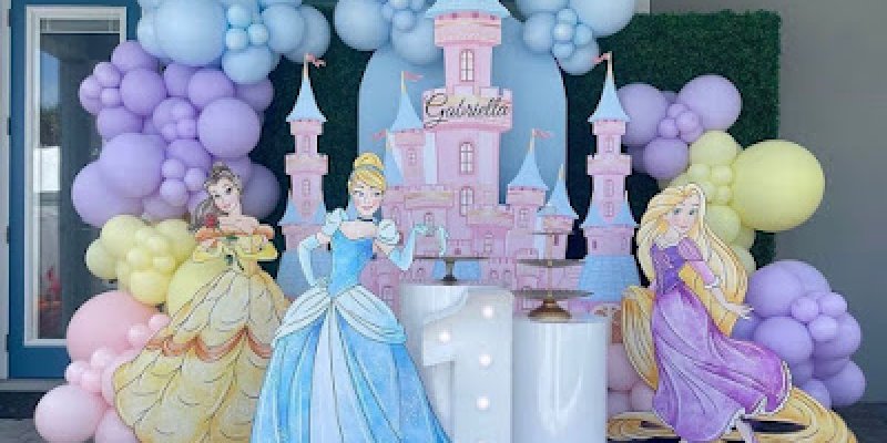 Robbie’s Decoration