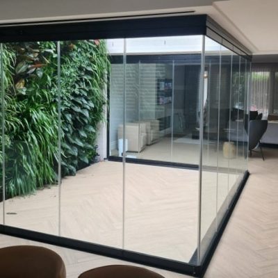 Clearly Frameless (South Eastern) Pty Ltd